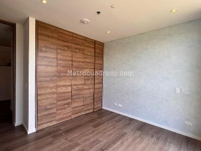 Apartamento en venta en Envigado, Envigado · foto 8 de 19