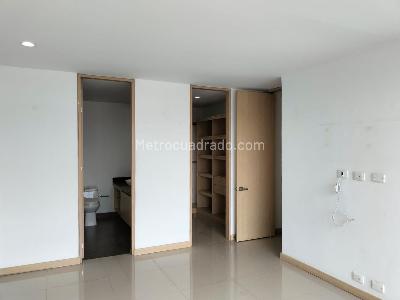 Apartamento en venta en Envigado, Envigado · foto 10 de 17
