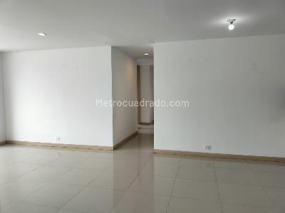Apartamento en venta en Envigado, Envigado · foto 3 de 17