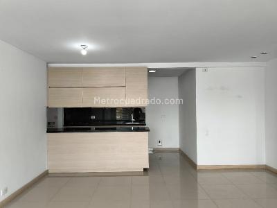 Apartamento en venta en Envigado, Envigado · foto 4 de 17