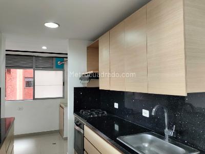 Apartamento en venta en Envigado, Envigado · foto 6 de 17
