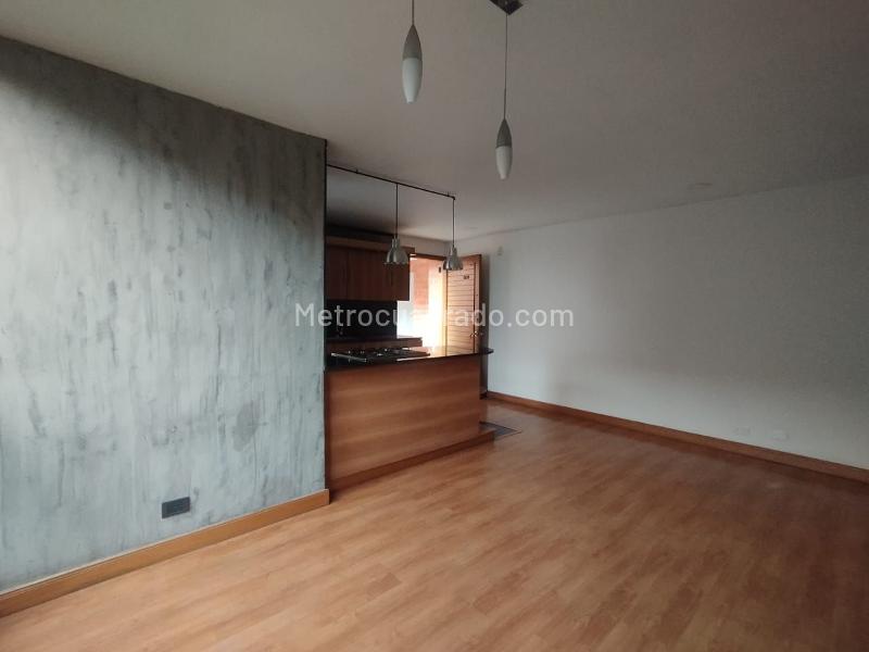 2BR Apartment with Green Areas in El Poblado - 2