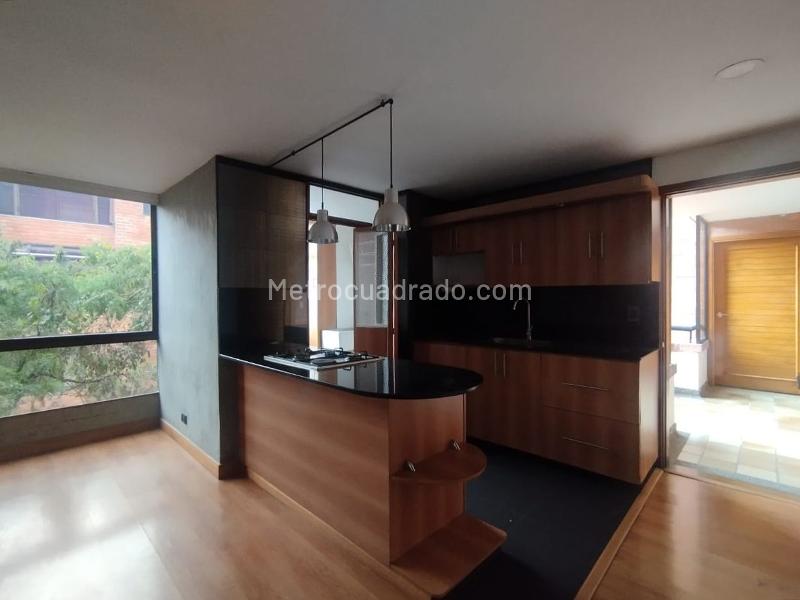 2BR Apartment with Green Areas in El Poblado - 5