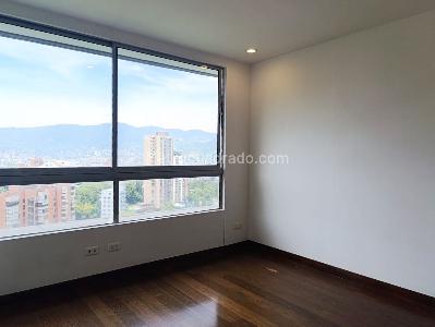 Apartamento de 2 alcobas en venta en El Poblado, Medellín, 119 m² · foto 12 de 16