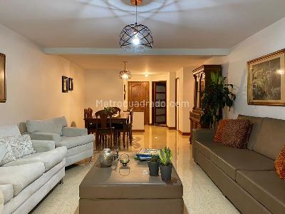 Apartamento de 3 alcobas en venta en El Poblado, Medellín, 182 m² · foto 2 de 20