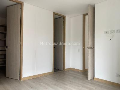 Apartamento de 2 alcobas en arriendo en Envigado, Envigado, 80 m² · foto 10 de 18