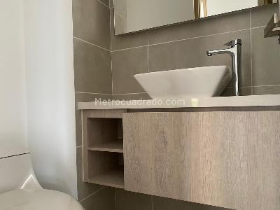 Apartamento de 2 alcobas en arriendo en Envigado, Envigado, 80 m² · foto 16 de 18