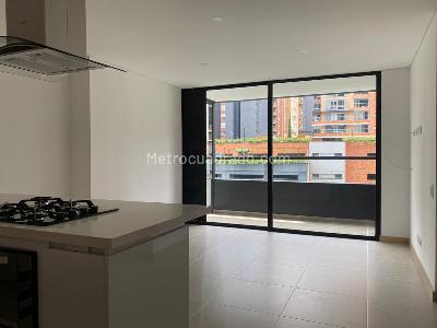 Apartamento de 2 alcobas en arriendo en Envigado, Envigado, 80 m² · foto 4 de 18