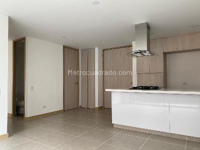 Apartamento de 2 alcobas en arriendo en Envigado, Envigado, 80 m² · foto 5 de 18