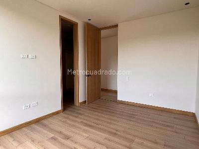 Casa de 4 alcobas en venta en Rionegro, Rionegro, 390 m² · foto 14 de 19