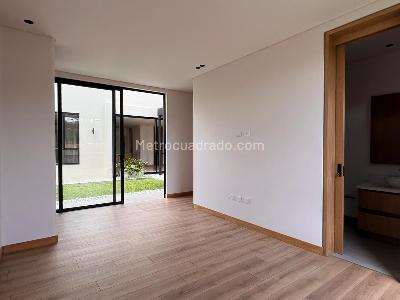 Casa de 4 alcobas en venta en Rionegro, Rionegro, 390 m² · foto 16 de 19