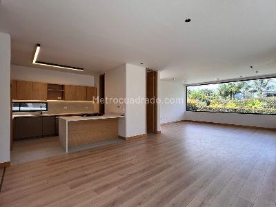 Casa de 4 alcobas en venta en Rionegro, Rionegro, 390 m² · foto 3 de 19