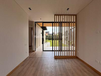 Casa de 4 alcobas en venta en Rionegro, Rionegro, 390 m² · foto 6 de 19