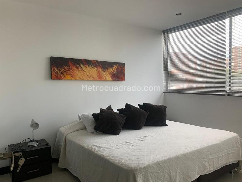 Modern 1BR Apartment near Transport in El Poblado - 9
