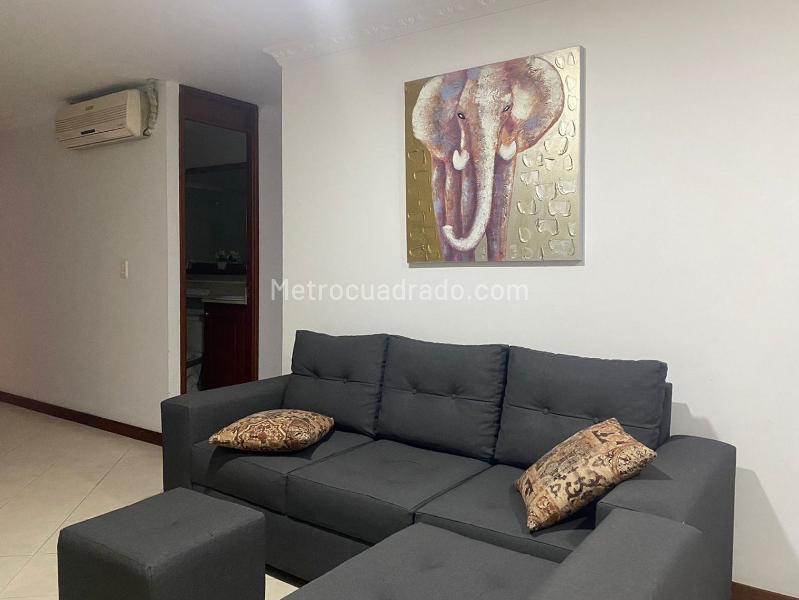 Furnished 3BR Apartment for Rent in El Poblado with Jacuzzi - 2