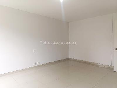 Apartamento de 3 alcobas en venta en El Poblado, Medellín, 380 m² · foto 14 de 19