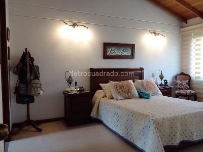 Casa de 3 alcobas en venta en Envigado, Envigado, 200 m² · foto 16 de 20