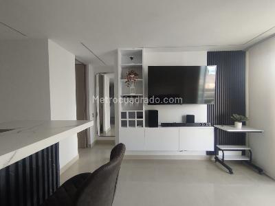 Apartamento de 1 alcoba en arriendo en Lalinde, Medellín, 45 m² · foto 2 de 11