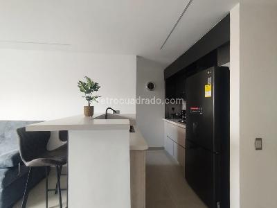 Apartamento de 1 alcoba en arriendo en Lalinde, Medellín, 45 m² · foto 5 de 11
