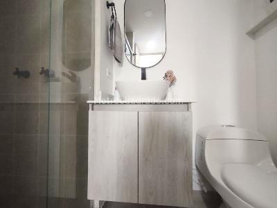 Apartamento de 1 alcoba en arriendo en Lalinde, Medellín, 45 m² · foto 9 de 11