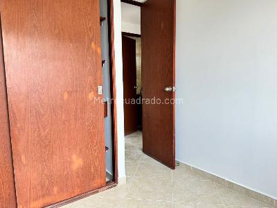 Apartamento de 3 alcobas en arriendo en Patio Bonito, Medellín, 92 m² · foto 12 de 14