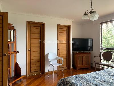 Apartamento de 3 alcobas en venta en El Poblado, Medellín, 193 m² · foto 12 de 19
