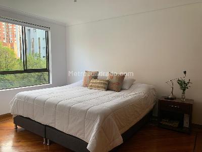 Apartamento de 3 alcobas en venta en El Poblado, Medellín, 193 m² · foto 13 de 19