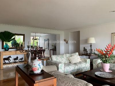 Apartamento de 3 alcobas en venta en El Poblado, Medellín, 193 m² · foto 4 de 19