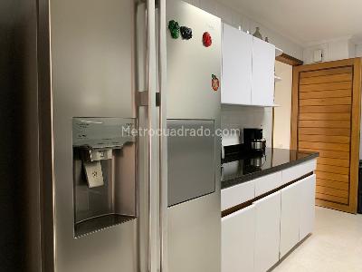 Apartamento de 3 alcobas en venta en El Poblado, Medellín, 193 m² · foto 9 de 19