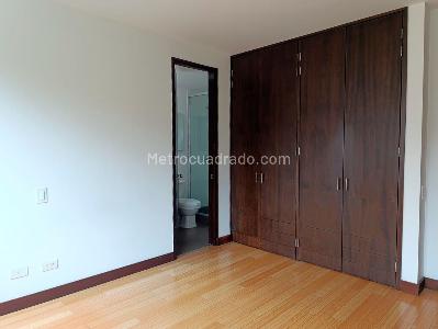 Apartamento en arriendo en El Poblado, Medellín · foto 14 de 19