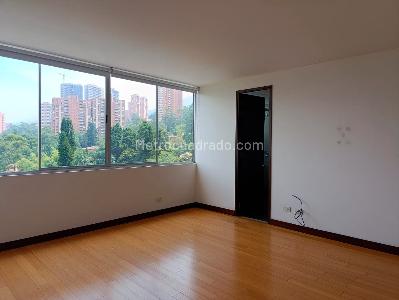 Apartamento en arriendo en El Poblado, Medellín · foto 8 de 19