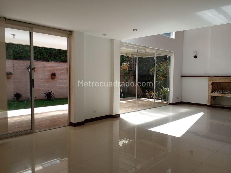 3BR House in EL RETIRO (340 m²) - 2