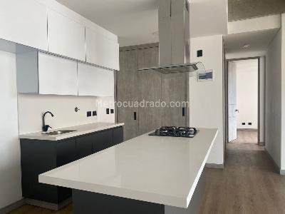 Apartamento de 2 alcobas en arriendo en Envigado, Envigado, 76 m² · foto 4 de 15