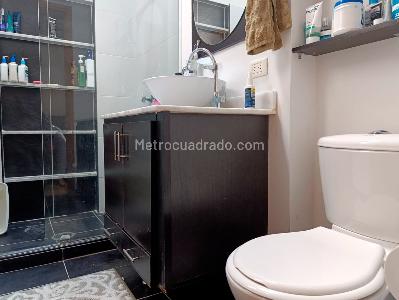 Casa de 3 alcobas en venta en El Poblado, Medellín, 240 m² · foto 18 de 20