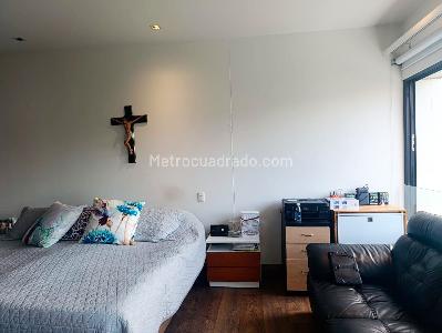 Apartamento de 2 alcobas en venta en El Poblado, Medellín, 129 m² · foto 12 de 20