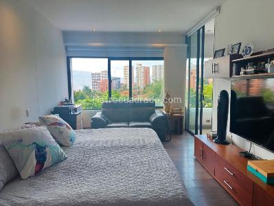 Apartamento de 2 alcobas en venta en El Poblado, Medellín, 129 m² · foto 15 de 20