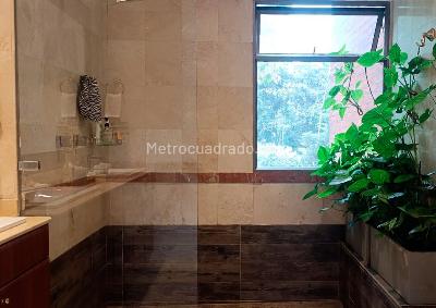 Apartamento de 3 alcobas en venta en Los Balsos, Medellín, 212 m² · foto 16 de 19