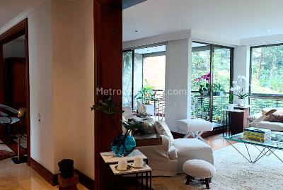 Apartamento de 3 alcobas en venta en Los Balsos, Medellín, 212 m² · foto 4 de 19