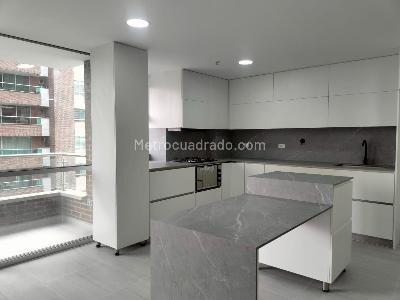 Apartamento en venta en Envigado, Envigado · foto 5 de 19