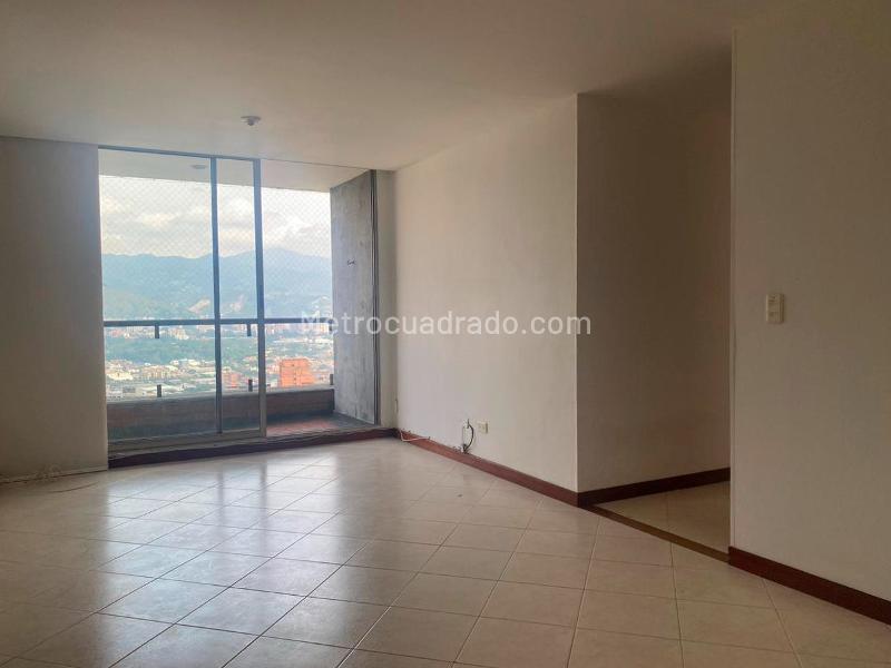 Stylish 2BR Apartment in El Poblado - 3