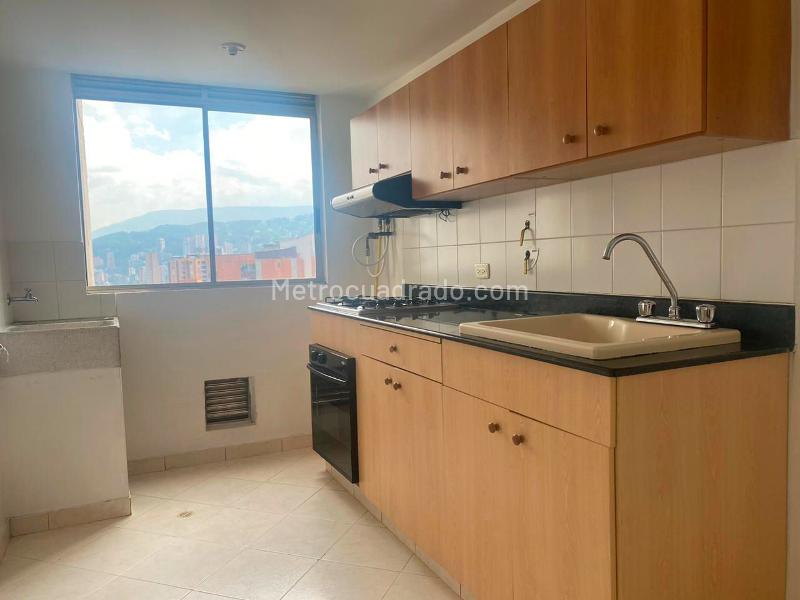 Stylish 2BR Apartment in El Poblado - 4