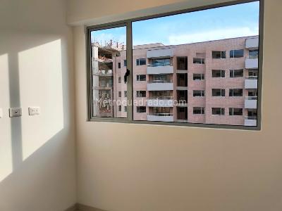 Apartamento de 2 alcobas en arriendo en Envigado, Envigado, 76 m² · foto 10 de 13