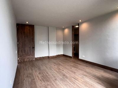 Casa de 4 alcobas en venta en Envigado, Envigado, 430 m² · foto 10 de 20