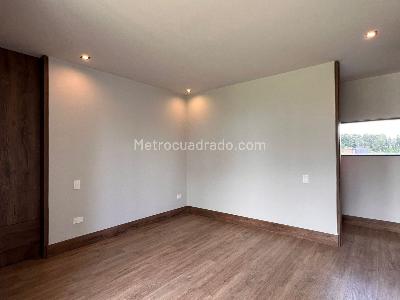 Casa de 4 alcobas en venta en Envigado, Envigado, 430 m² · foto 13 de 20