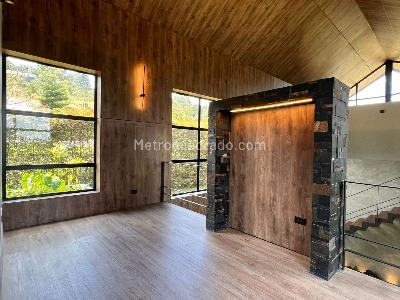 Casa de 4 alcobas en venta en Envigado, Envigado, 430 m² · foto 6 de 20