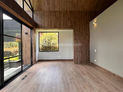 Casa de 4 alcobas en venta en Envigado, Envigado, 430 m² · foto 9 de 20