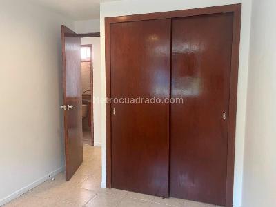 Apartamento de 2 alcobas en arriendo en La Florida, Medellín, 60 m² · foto 10 de 13