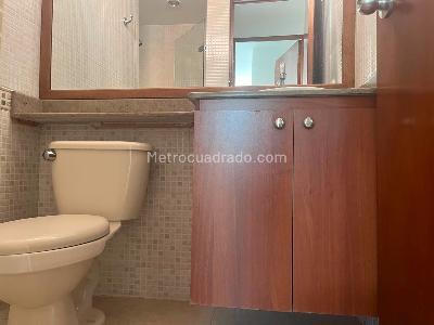 Apartamento de 2 alcobas en arriendo en La Florida, Medellín, 60 m² · foto 11 de 13
