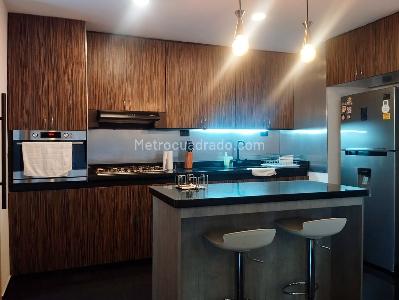 Apartamento de 1 alcoba en arriendo en Lalinde, Medellín, 87 m² · foto 6 de 13