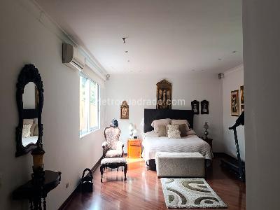 Casa de 3 alcobas en venta en El Poblado, Medellín, 415 m² · foto 10 de 20
